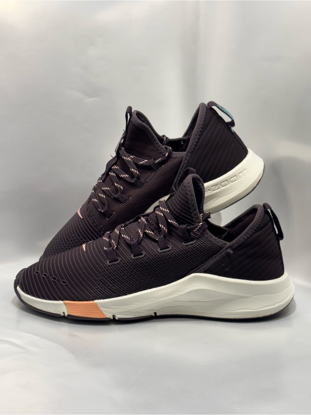 Nike Air Zoom Elevate Women's Size 6.5 Burgundy Ash AA1213-662 Training Shoes